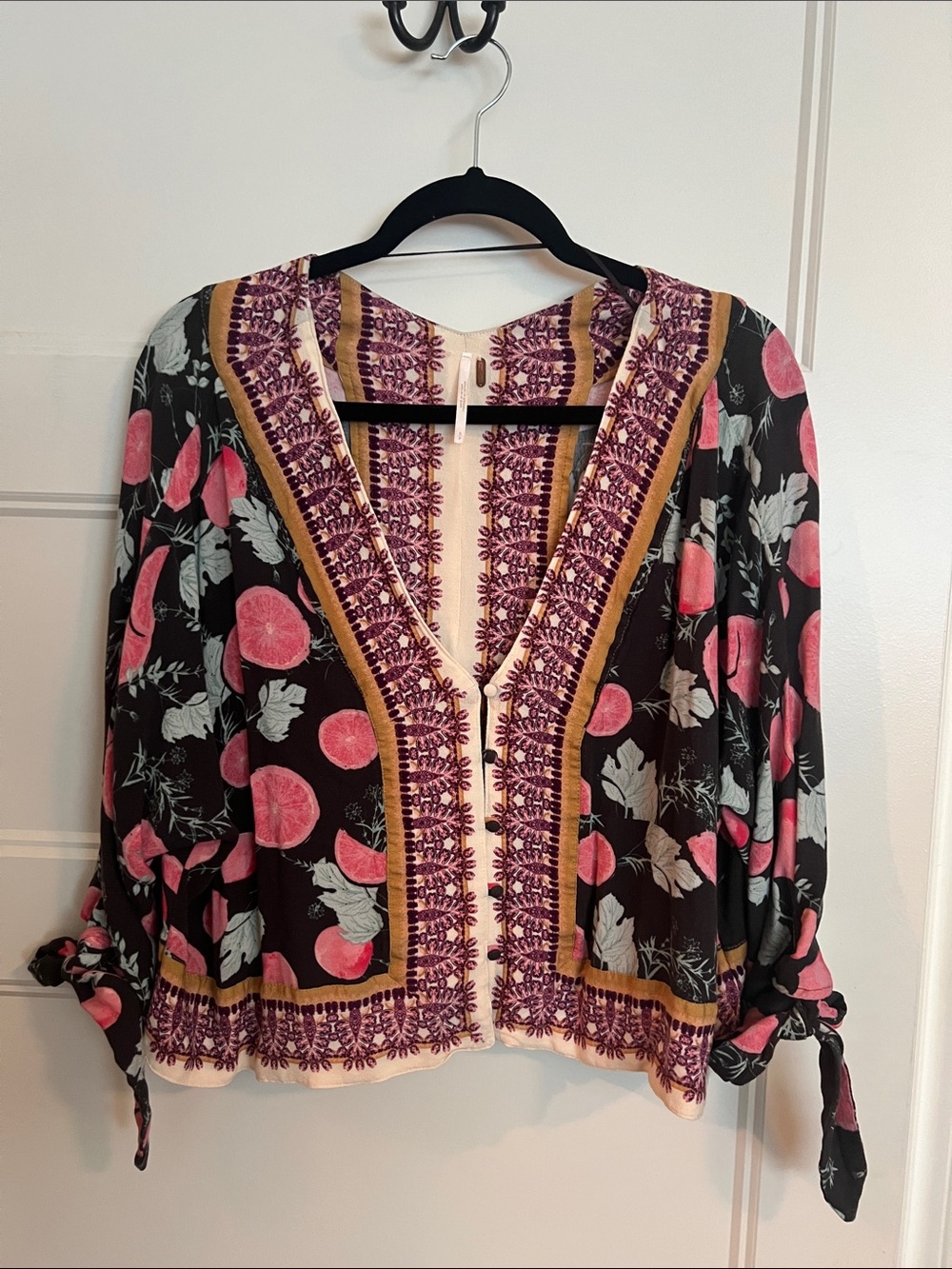 Free People sz S Floral shirt Open Cardigan - Pink/Black